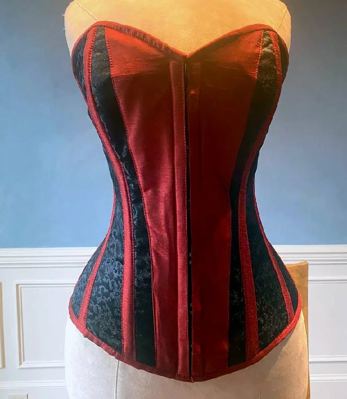 Classic black brocade corset with red taffeta and hidden busk. Gothic Victorian, steampunk affordable corset